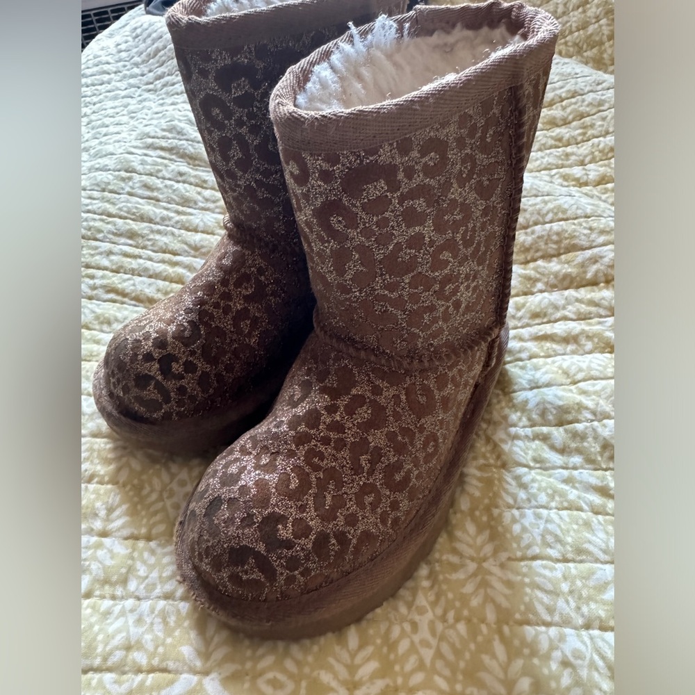 Toddler Uggs